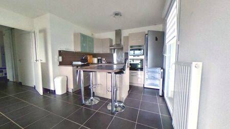 Appartement 4 pièces 78 m² · à Grenoble · 78,4 m² · 1 198 €