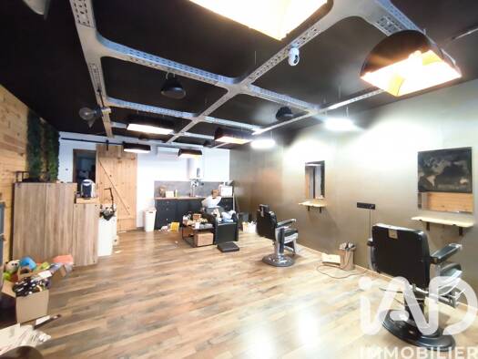 Immeuble à vendre 189 000 € 130 m² Est Givet 08600