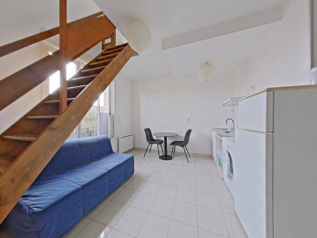 Appartement 2 pièces 23 m² · à Ivry-sur-Seine · 23 m² · 790 €/mois