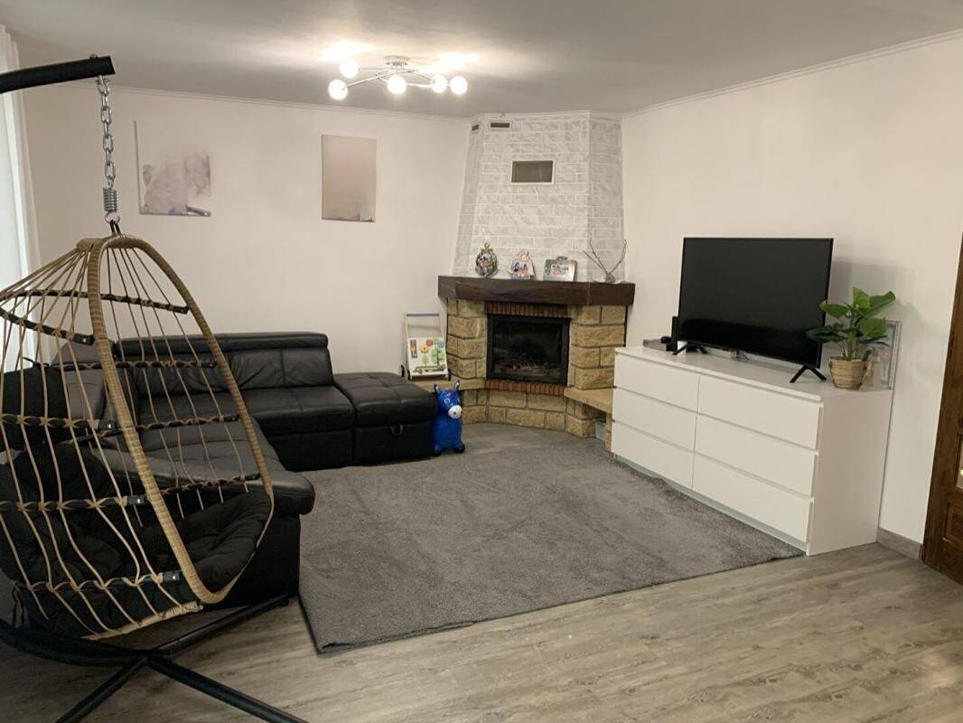 Maison 7 pièces 131 m² · à Mont-Saint-Martin · 131 m² · 335 000 €