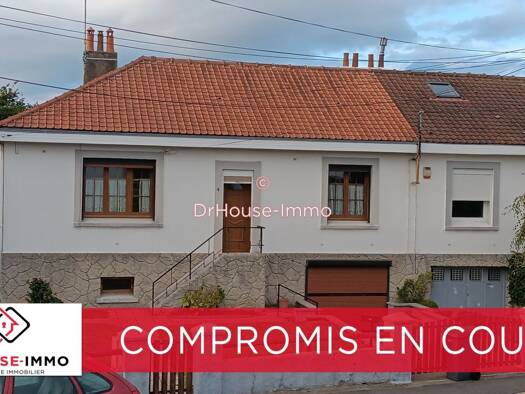 Maison à vendre 180 000 € 4 pièces 2 chambres 67,5 m² 465 m² de terrain Cinq Bonniers Faches-Thumesnil 59155