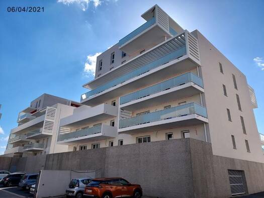 Appartement à louer 520 € 2 pièces 1 chambre 37,4 m² 3ème étage Saint Assiscle-Mailloles Perpignan 66000