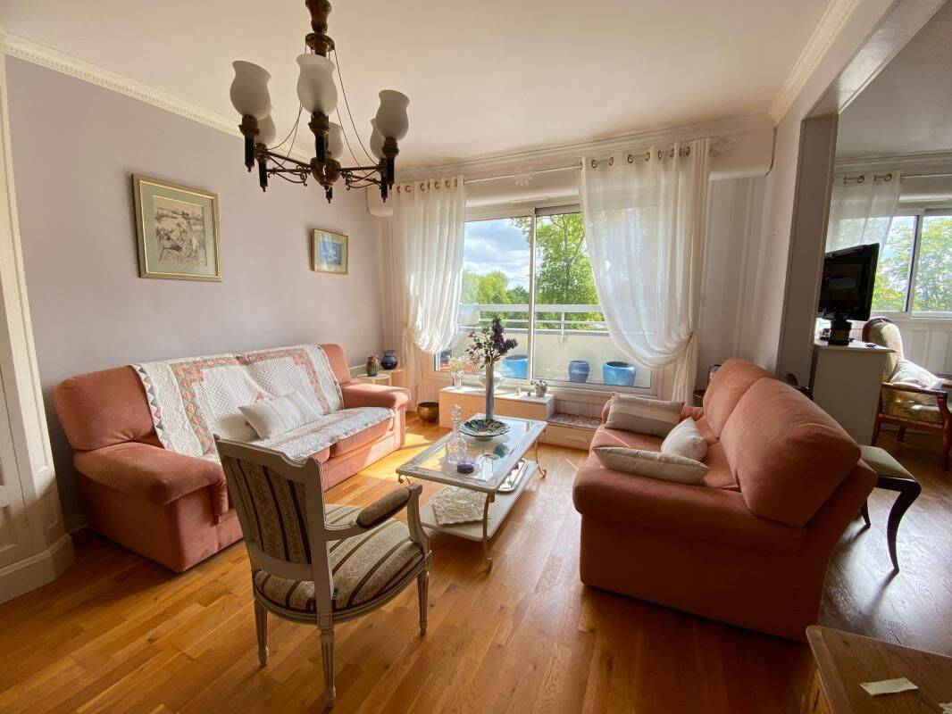 Appartement 5 pièces 108 m² · à Alençon · 107,8 m² · 211 000 €