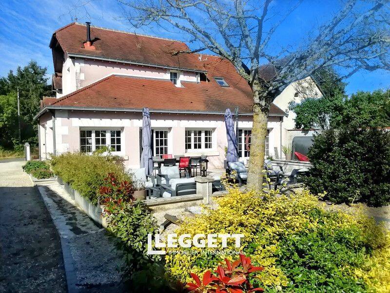 Maison 13 pièces 350 m² · à Pontlevoy · 350 m² · 513 000 €