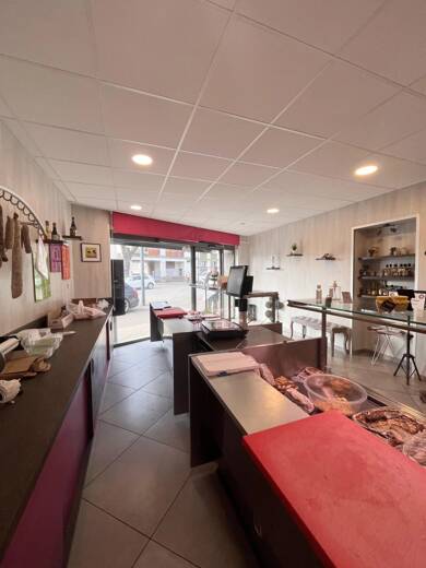 Local commercial avec bail commercial 130 m² de surface de vente Beaune 21200