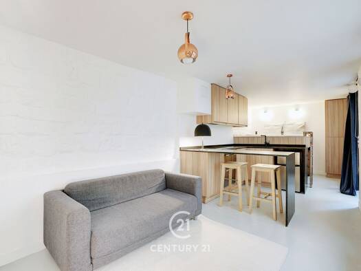 Appartement à vendre 229 000 € 1 pièce 26 m² RDC/2 Montmartre Paris 18ème arrondissement 75018