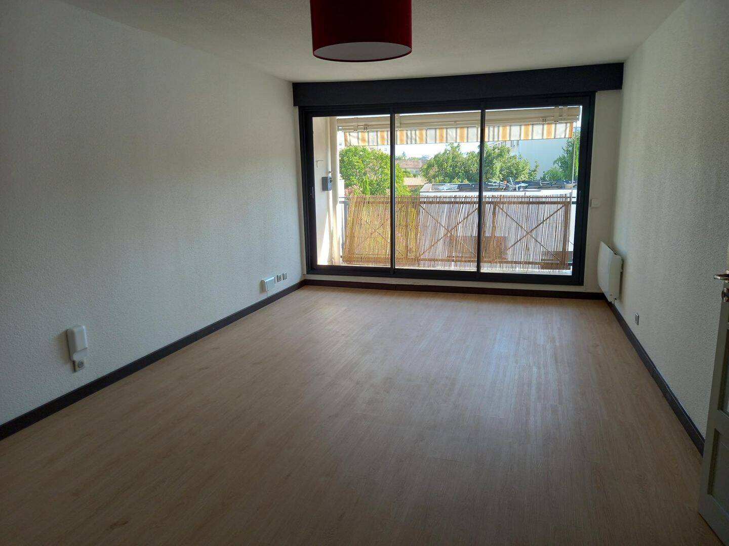 Appartement 3 pièces 76 m² · à Bordeaux · 76 m² · 1 007 €