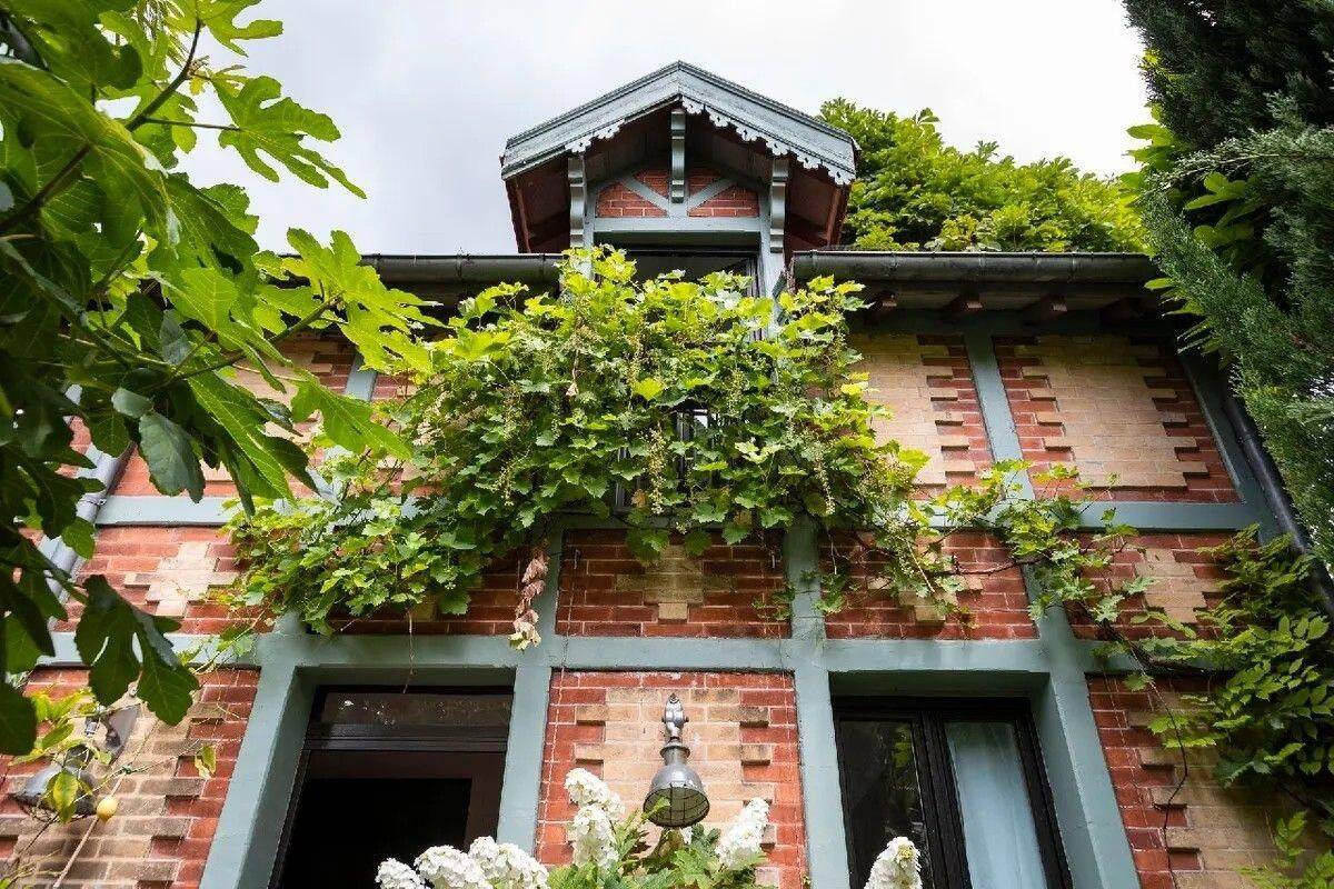 Maison 2 pièces 30 m² · à Saint-Cloud · 30 m² · 1 200 €