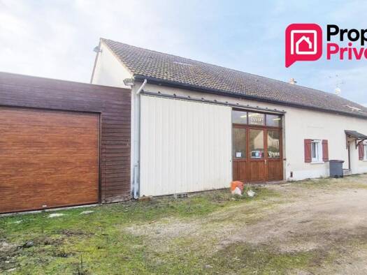 Immeuble à vendre 259 980 € 346 m² Noyers-sur-Cher 41140
