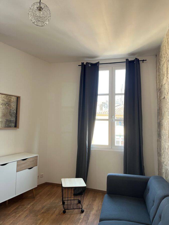 Appartement 2 pièces 34 m² · à Nîmes · 33,6 m² · 563 €/mois