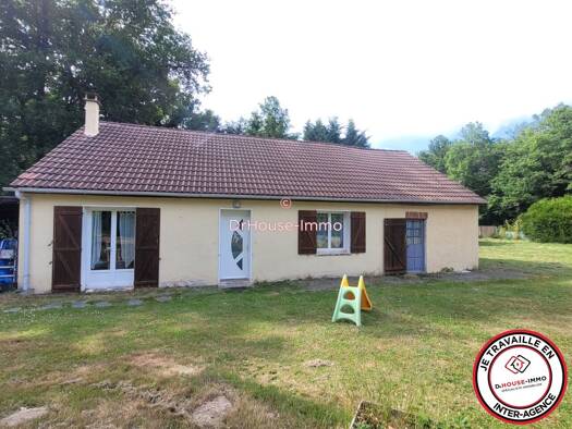 Maison à vendre 185 000 € 4 pièces 3 chambres 111 m² 2 597 m² de terrain Saint-Hilaire-les-Andrésis 45320