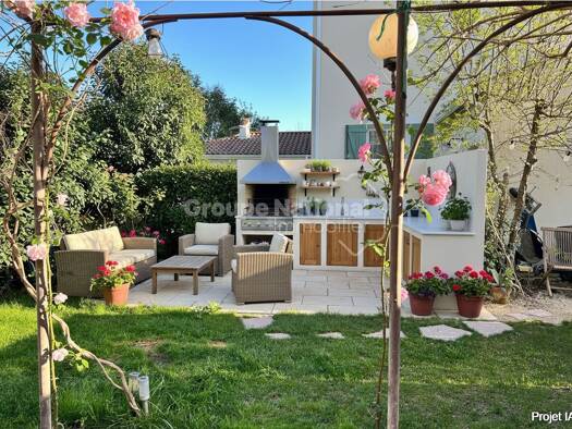 Appartement à vendre 159 000 € 2 pièces 1 chambre 28 m² RDC Saint-Étienne-du-Grès 13103