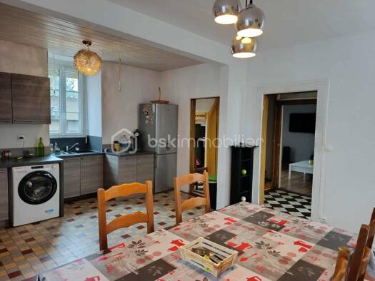 Maison de ville à vendre 80 900 € 4 pièces 2 chambres 104 m² Saint-Rémy-du-Val 72600