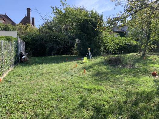 Terrain constructible viabilisé à vendre 200 000 € 355 m² de terrain La Tour-de-Salvagny 69890