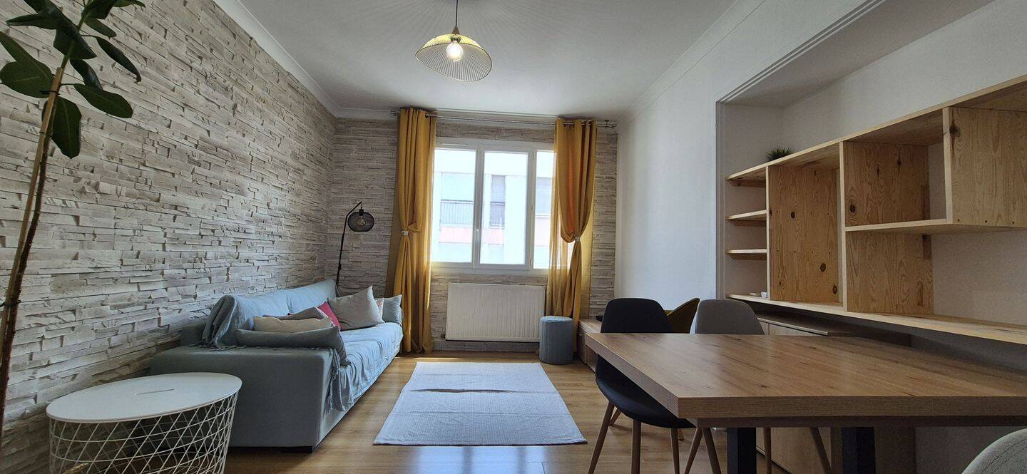 Appartement 3 pièces 53 m² · à Lyon 3ème Arrondissement · 53 m² · 1 185 €