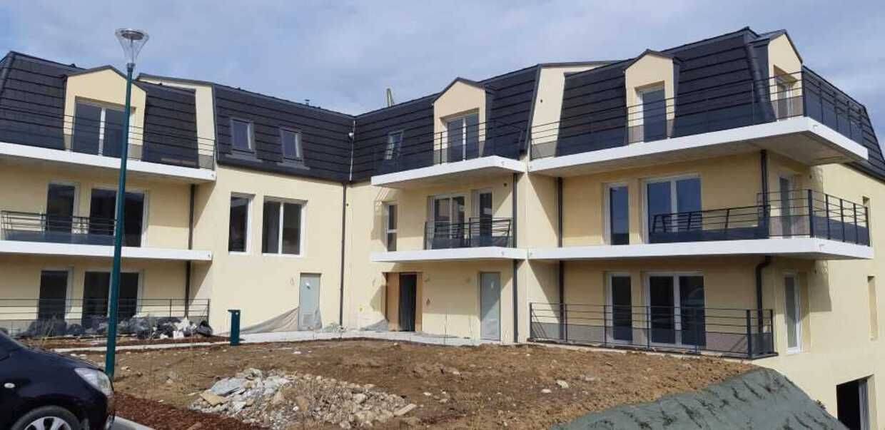 Appartement 3 pièces 64 m² · à Saint-Louis · 63,7 m² · 815 €