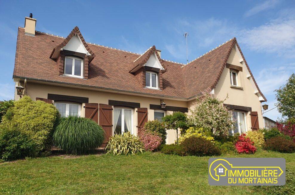Maison 5 pièces 128 m² · à Saint-Hilaire-du-Harcouët · 128 m² · 228 000 €