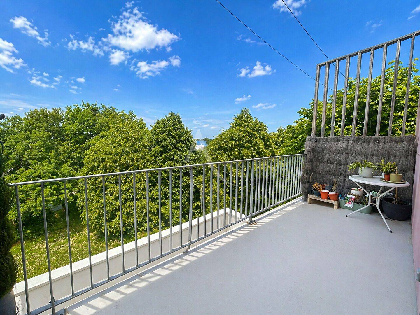 Appartement 3 pièces 69 m² · à Couëron · 68,6 m² · 197 950 €
