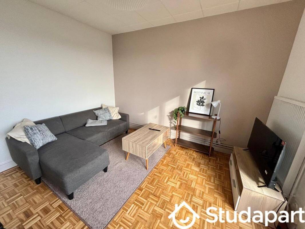1 pièce 9 m² · à Le Mans · 9 m² · 400 €/mois