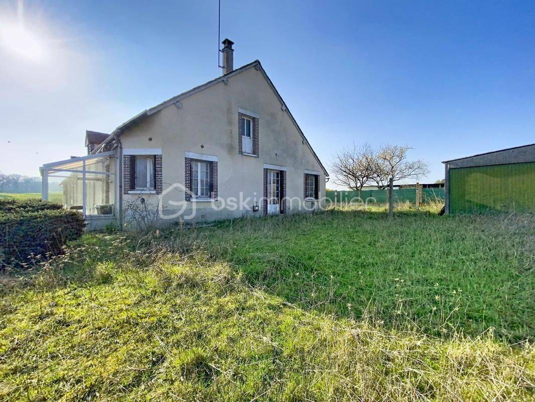 Maison 2 pièces 45 m² · à Charny Orée de Puisaye · 45 m² · 35 000 €