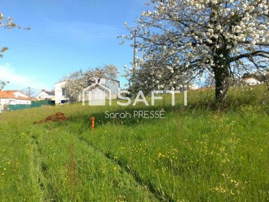 Terrain constructible viabilisé à vendre 94 000 € 489 m² de terrain Orée d'Anjou 49270
