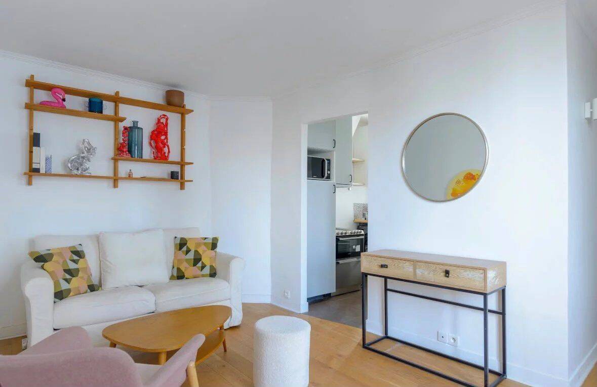 Appartement 2 pièces 35 m² · à Paris 18ème Arrondissement · 35 m² · 450 000 €
