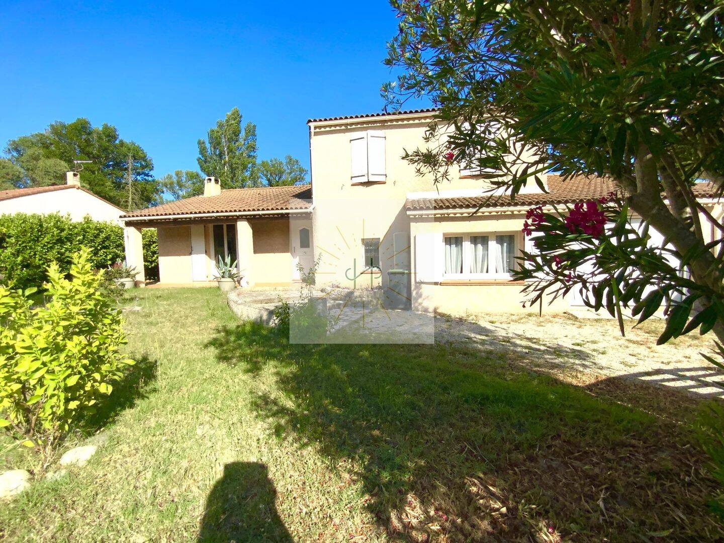 Maison 7 pièces 138 m² · à Cruas · 138 m² · 299 000 €