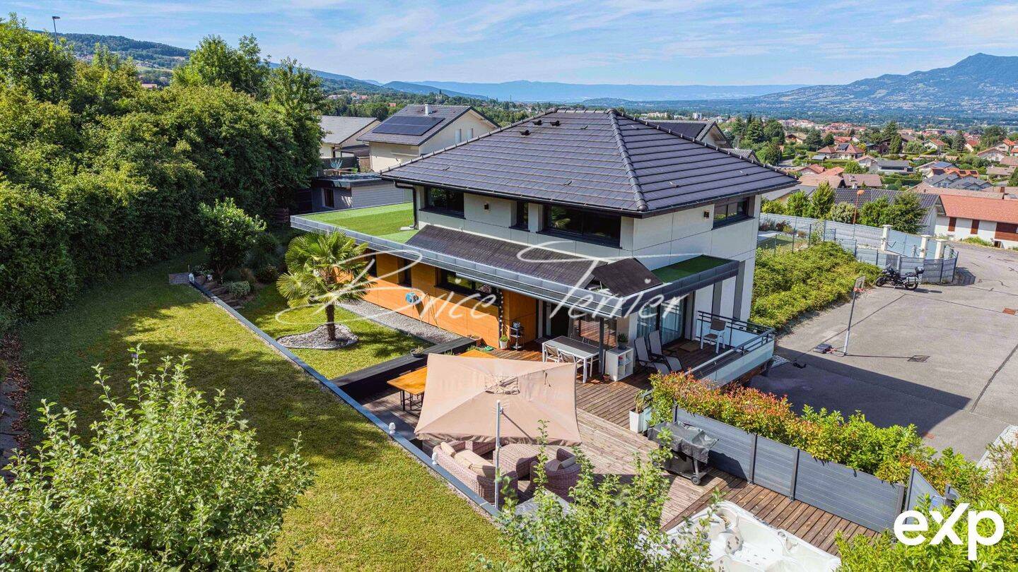 Maison 6 pièces 154 m² · à La Roche-sur-Foron · 154 m² · 729 000 €