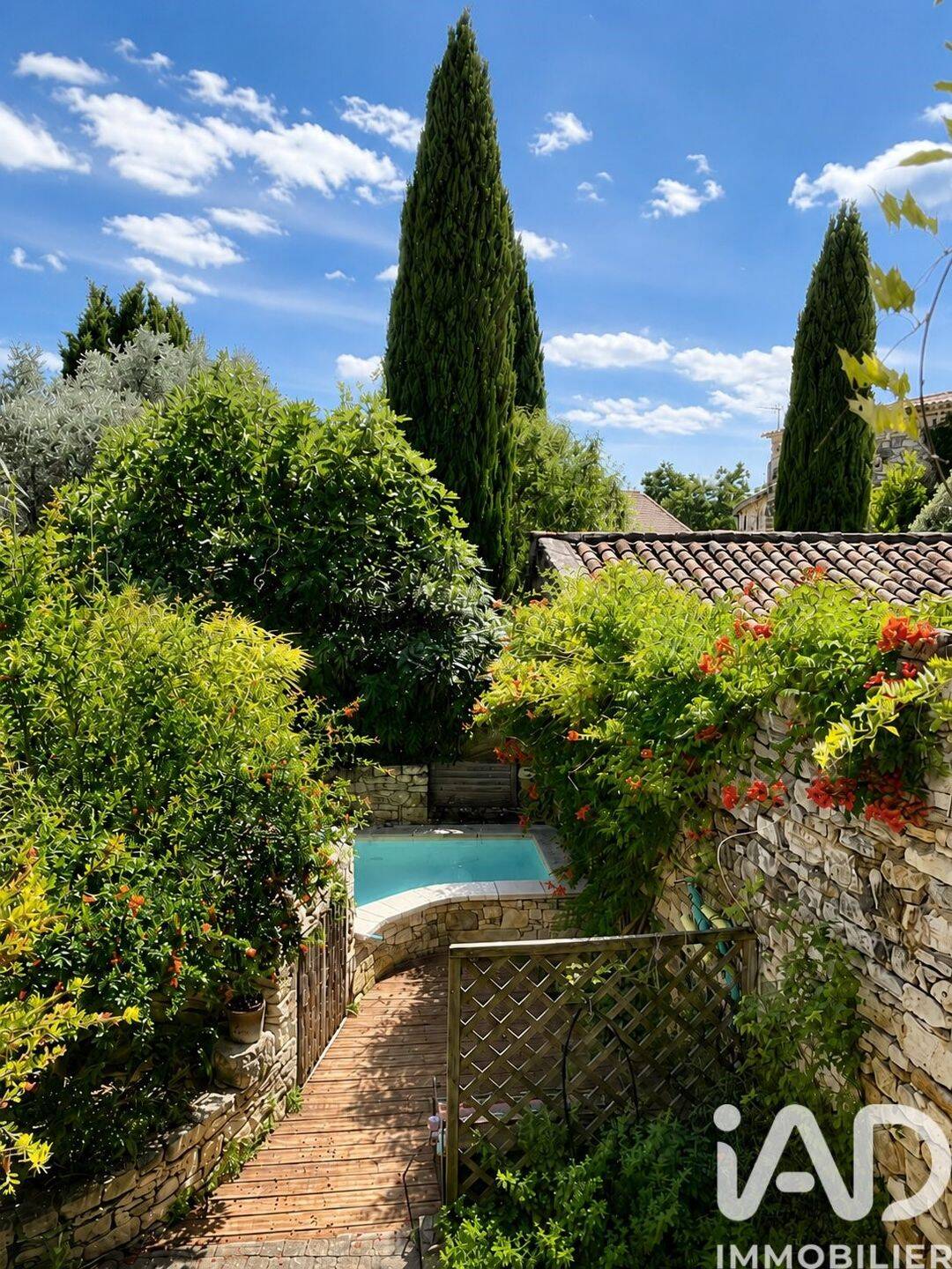 Maison 6 pièces 187 m² · à Aubussargues · 187 m² · 399 000 €