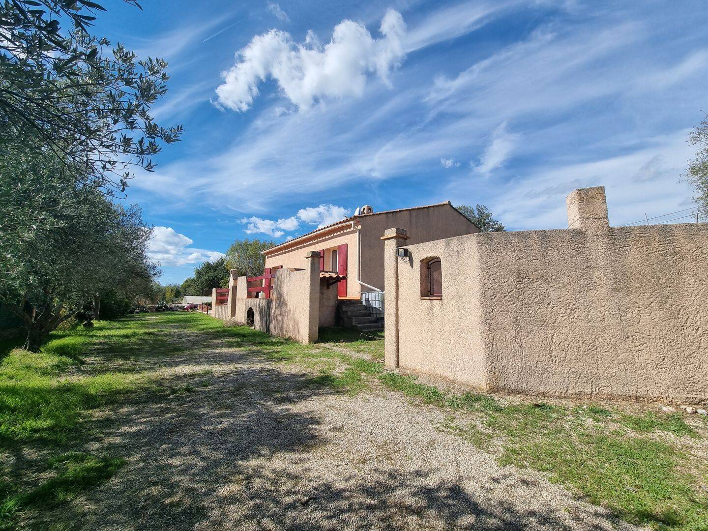 Maison 8 pièces 190 m² · à Fox-Amphoux · 190 m² · 511 000 €