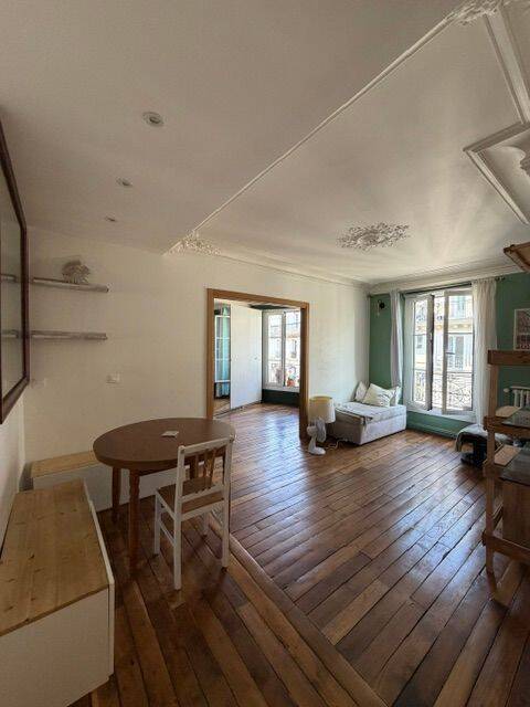 Appartement 2 pièces 56 m² · à Paris 18ème Arrondissement · 55,6 m² · 1 850 €