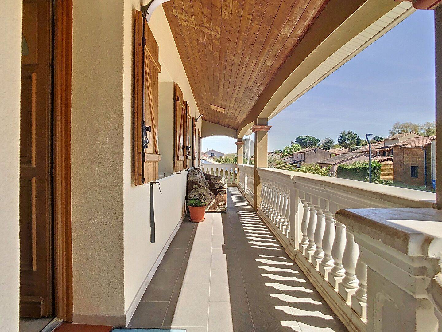 Appartement 5 pièces 118 m² · à Montrabé · 118 m² · 250 000 €