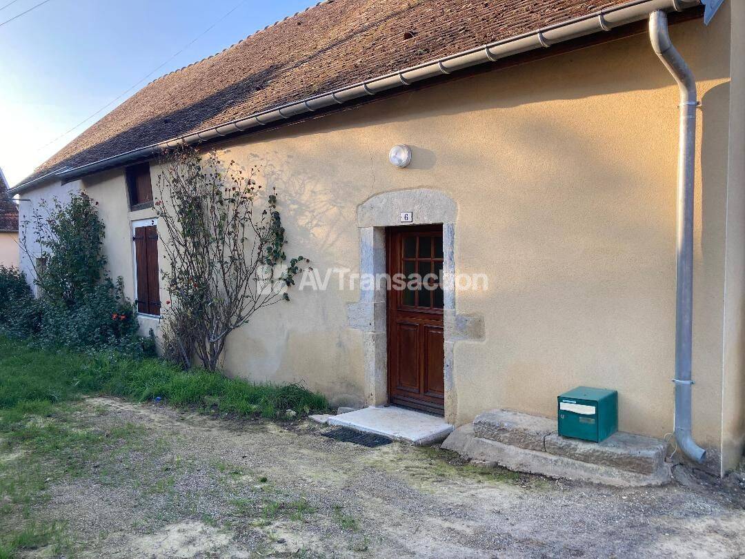 Maison 1 pièce 71 m² · à Renève · 71 m² · 110 000 €
