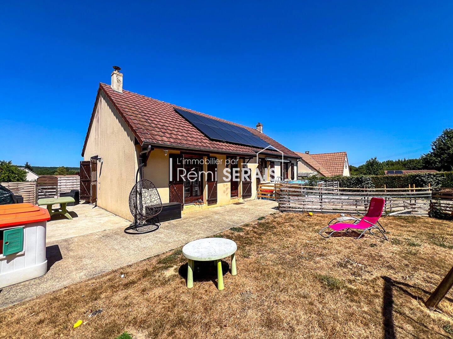 Maison 6 pièces 147 m² · à Saint-Gervais-du-Perron · 147 m² · 213 000 €