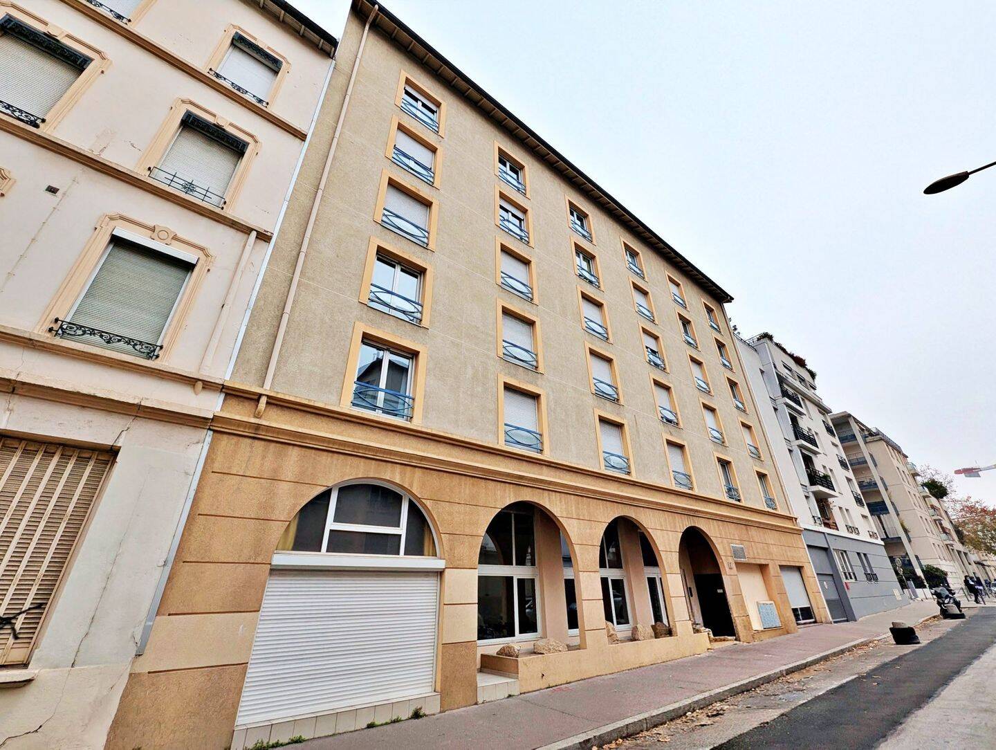 Appartement 1 pièce 34 m² · à Lyon 7ème Arrondissement · 34,1 m² · 175 000 €