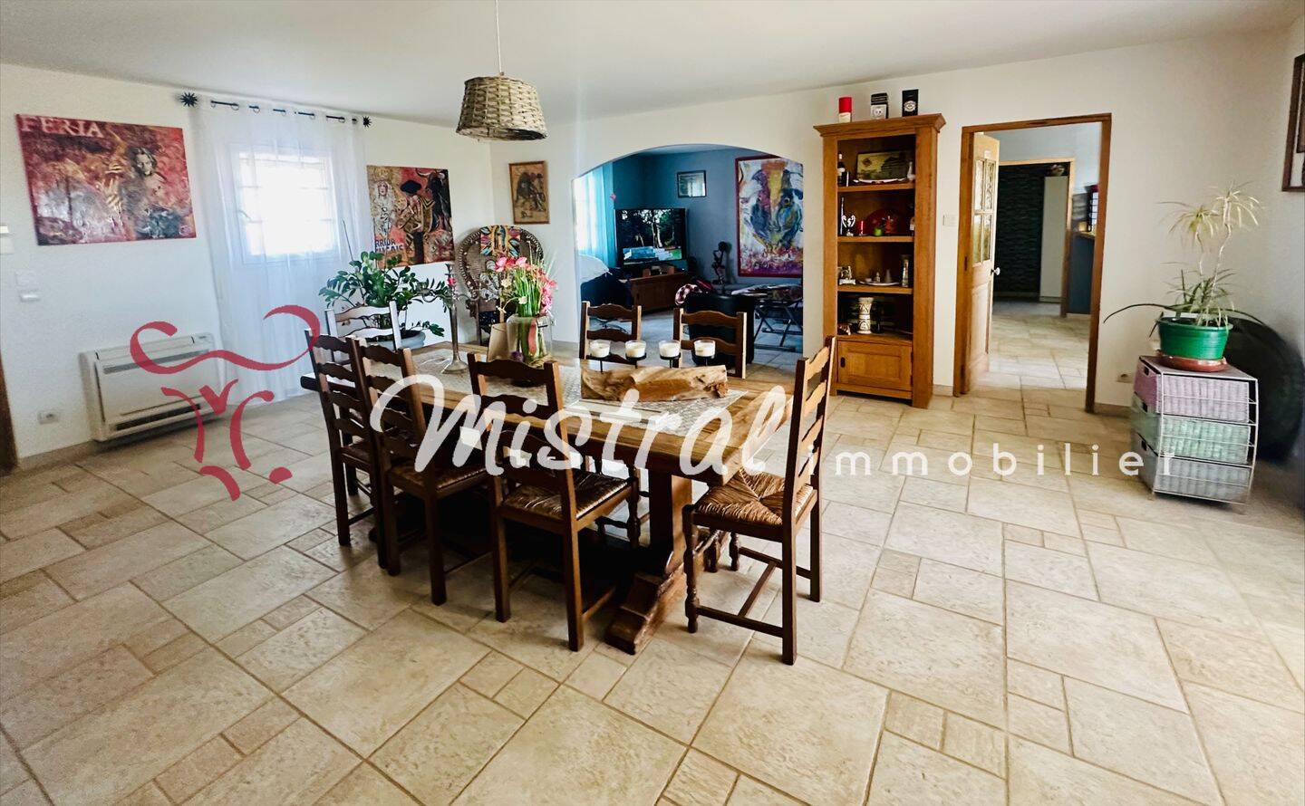 Maison 4 pièces 141 m² · à Saint-Laurent-d'Aigouze · 141 m² · 620 000 €