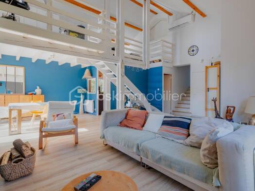 Maison à vendre 425 000 € 5 pièces 4 chambres 120 m² 708 m² de terrain Le Village Vaulx-en-Velin 69120