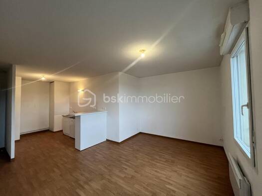 Appartement à vendre 81 500 € 2 pièces 1 chambre 41,2 m² Étage 1/3 Est Trélissac 24750