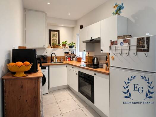 Appartement à vendre 114 000 € 2 pièces 1 chambre 42 m² RDC/1 Nîmes 30000