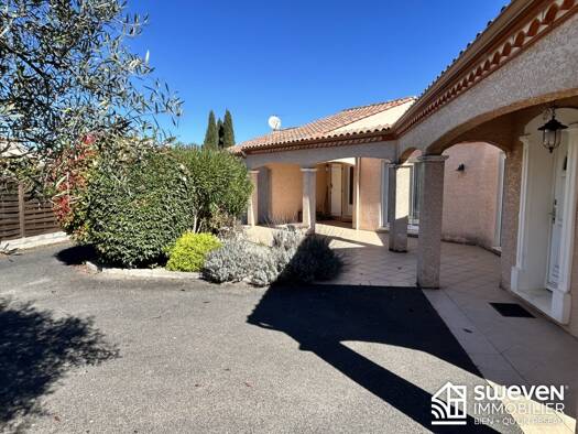 Maison de plain-pied à vendre 375 000 € 7 pièces 5 chambres 169 m² 1 273 m² de terrain Roullens 11290