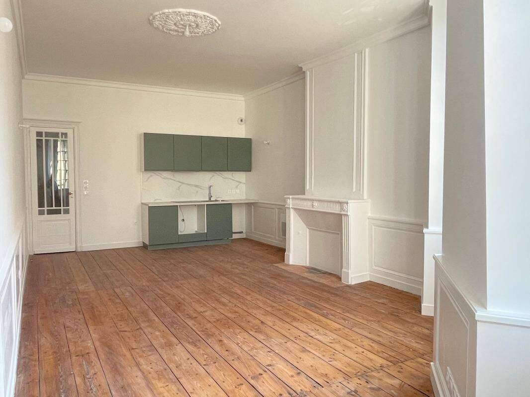 Appartement 2 pièces 53 m² · à Bordeaux · 53,3 m² · 900 €