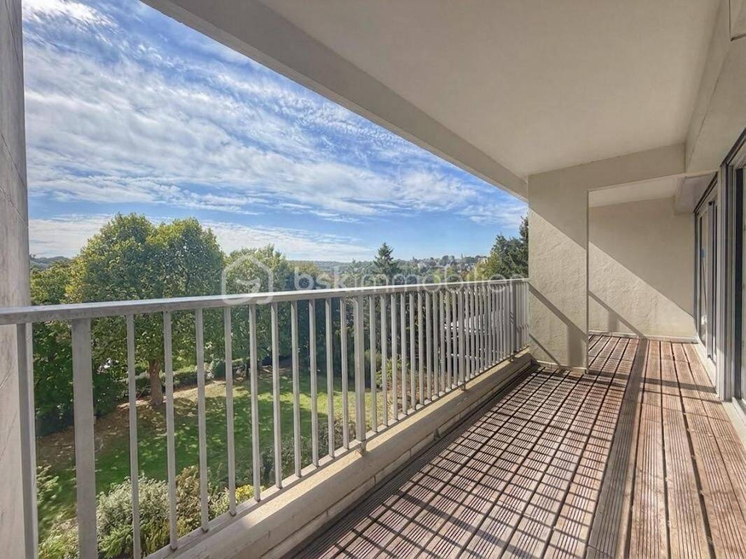 Appartement 2 pièces 51 m² · à Marly-le-Roi · 51,3 m² · 260 000 €