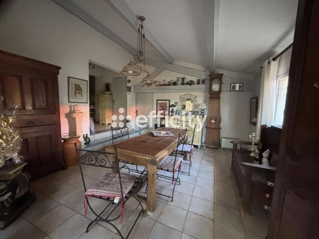 Maison 6 pièces 188 m² · à Béziers · 188,4 m² · 550 000 €