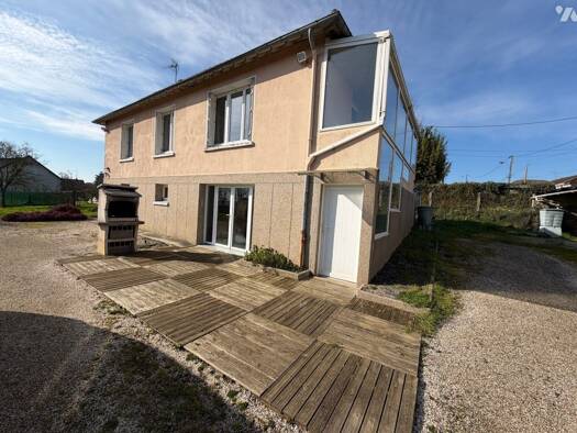 Maison à vendre 155 400 € 4 pièces 3 chambres 1 137 m² de terrain Saint-Lô 50000