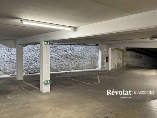 Parking à louer 55 € Bordeaux 33000