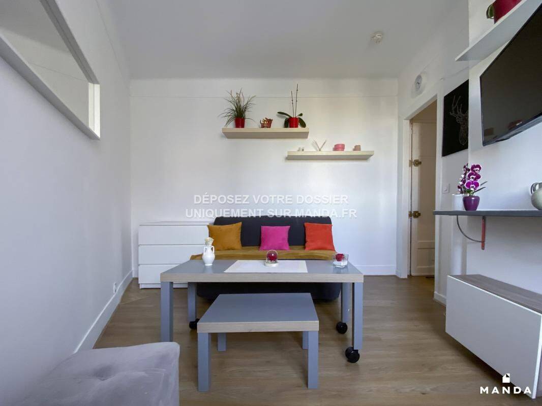 Appartement 1 pièce 14 m² · à Bois-Colombes · 14 m² · 757 €/mois