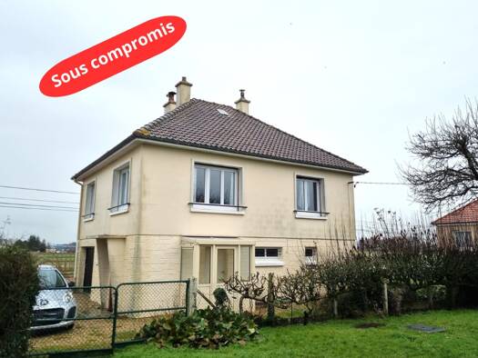 Maison à vendre 170 000 € 3 pièces 2 chambres 61 m² 840 m² de terrain Saint-Romain-de-Colbosc 76430