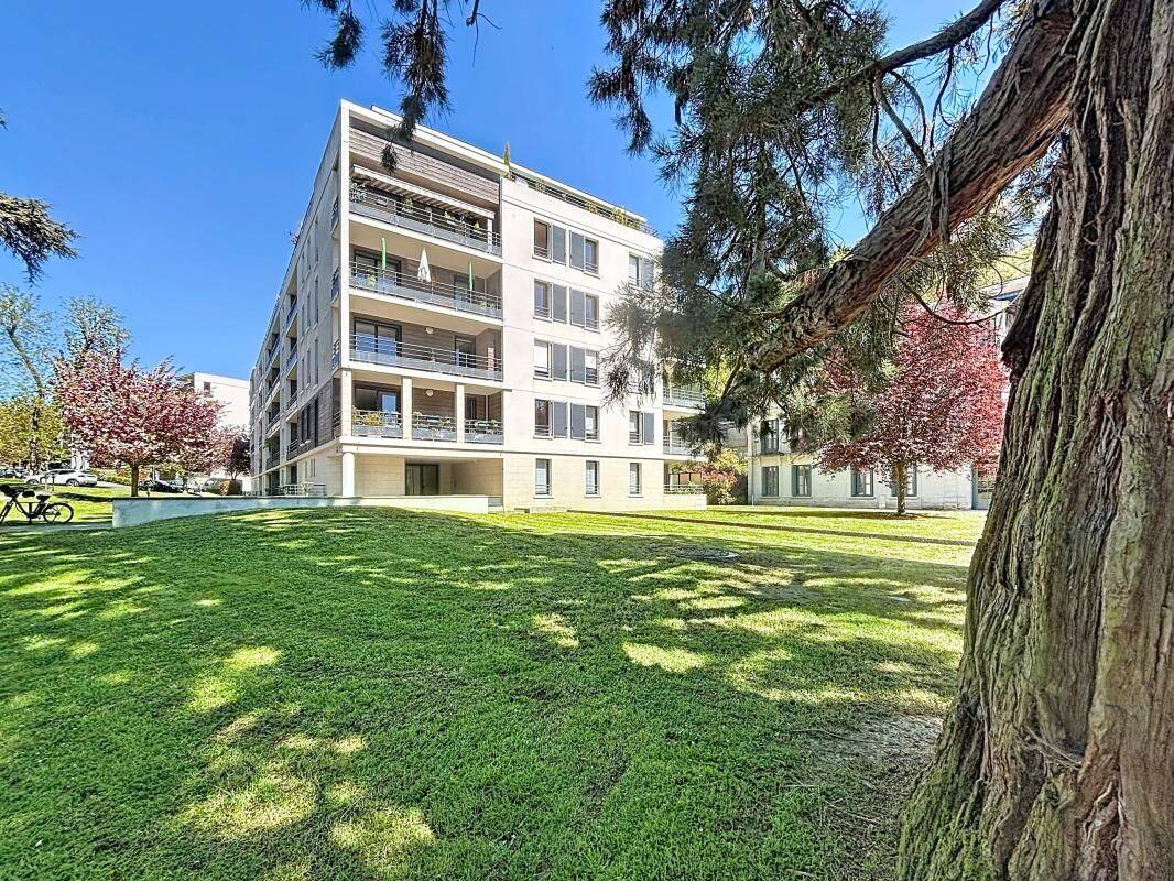 Appartement 5 pièces 136 m² · à Tours · 136 m² · 586 000 €