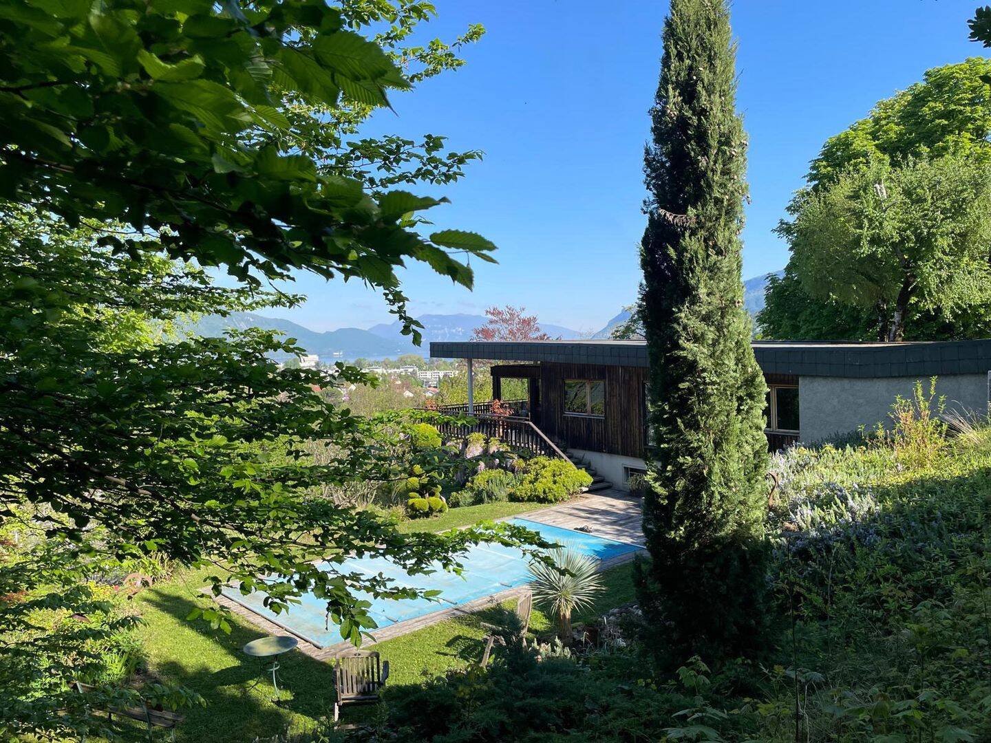Maison 6 pièces 160 m² · à Tresserve · 160 m² · 1 650 000 €