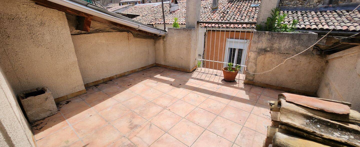 Maison 8 pièces 170 m² · à Les Mées · 170 m² · 78 000 €